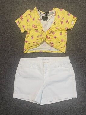 Yellow Floral Knot Front Top & White Shorts